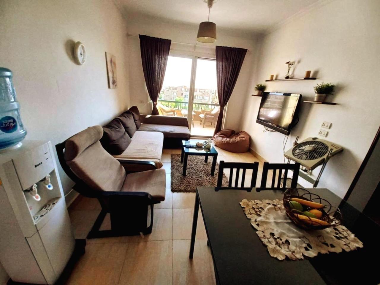 Chalet Marina Wadi Degla Families Only Pool View 2Nd Floor 6 Adults Ain Sukhna Eksteriør billede