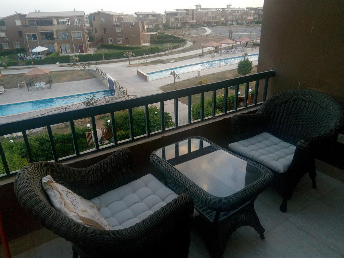 Chalet Marina Wadi Degla Families Only Pool View 2Nd Floor 6 Adults Ain Sukhna Eksteriør billede